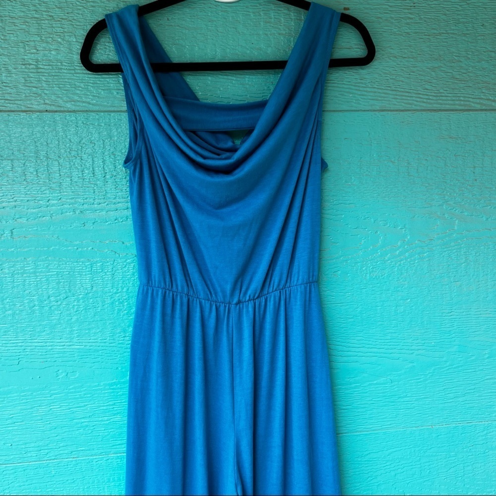 JUMPSUIT SOFT STRETCHY BLUE CUTOUT BELTED SLEEVELESS SIZE MEDIUM - Picture 2 of 8